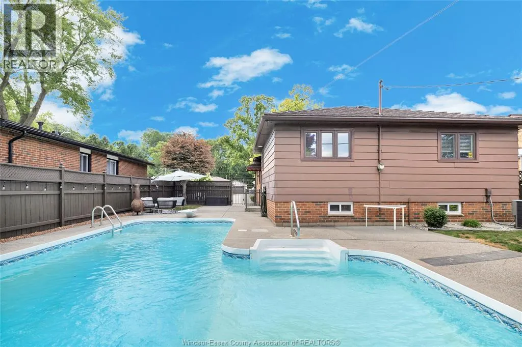 3981 WHITNEY