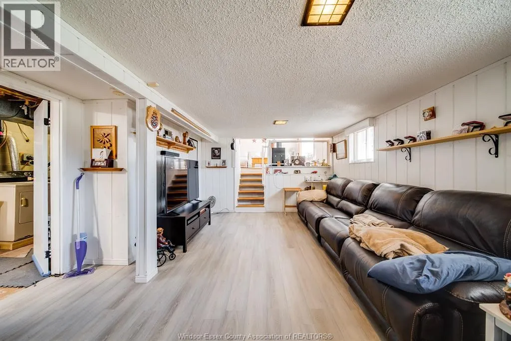 5122 COLBOURNE DRIVE
