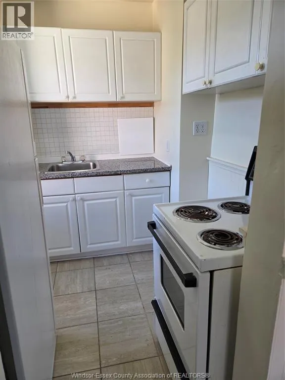285 Elliott STREET West Unit# 2