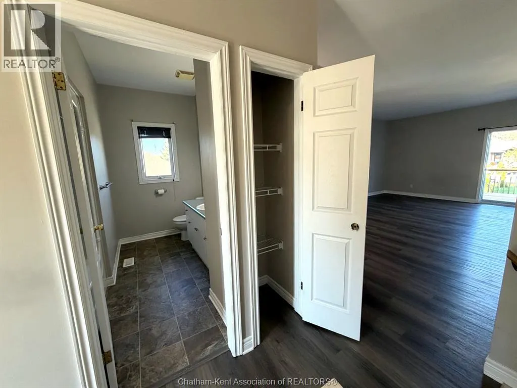 27 James STREET