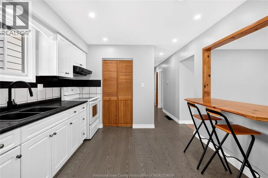 744 Mckay Avenue