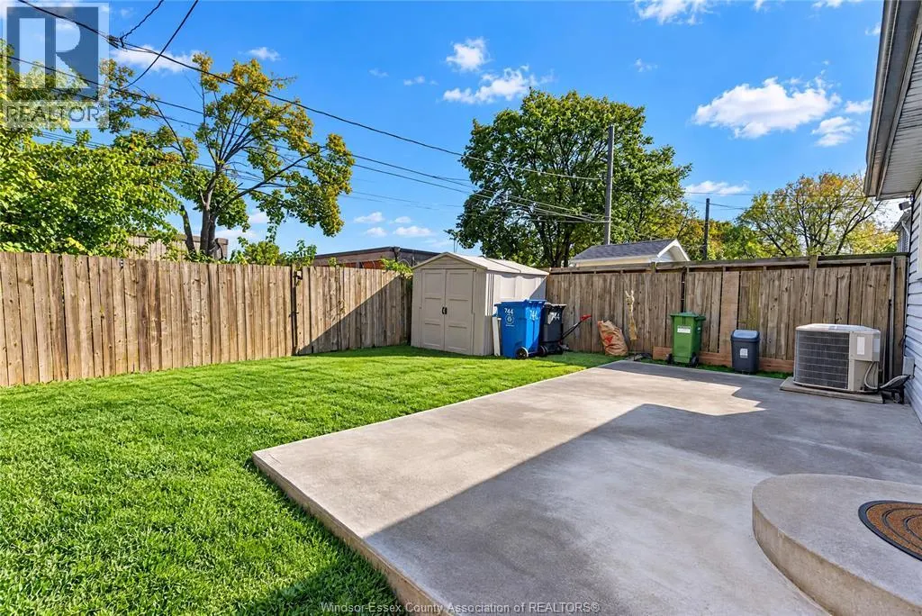 744 Mckay Avenue