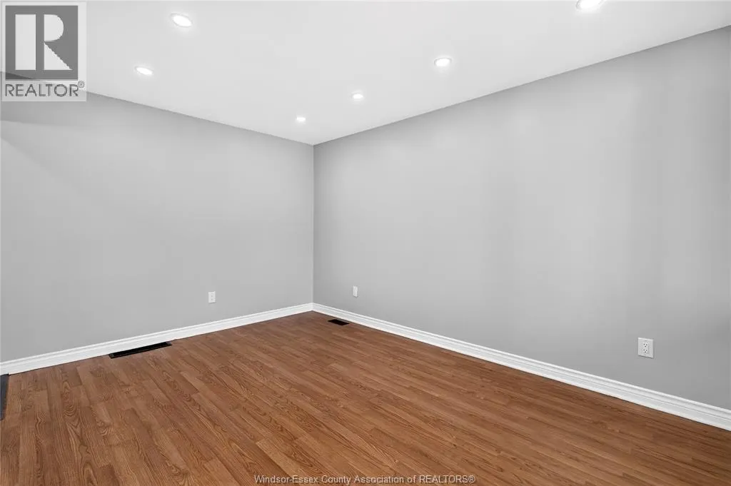 744 Mckay Avenue