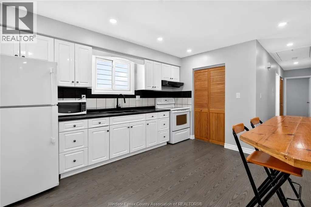 744 Mckay Avenue
