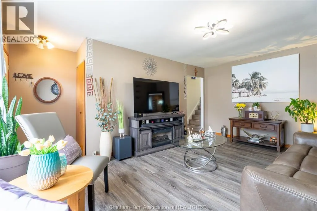86 Marion AVENUE