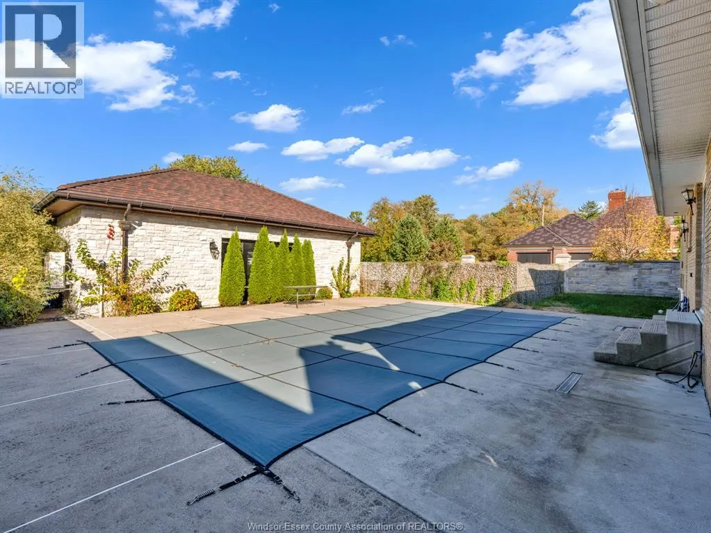 3050 BOUFFARD ROAD