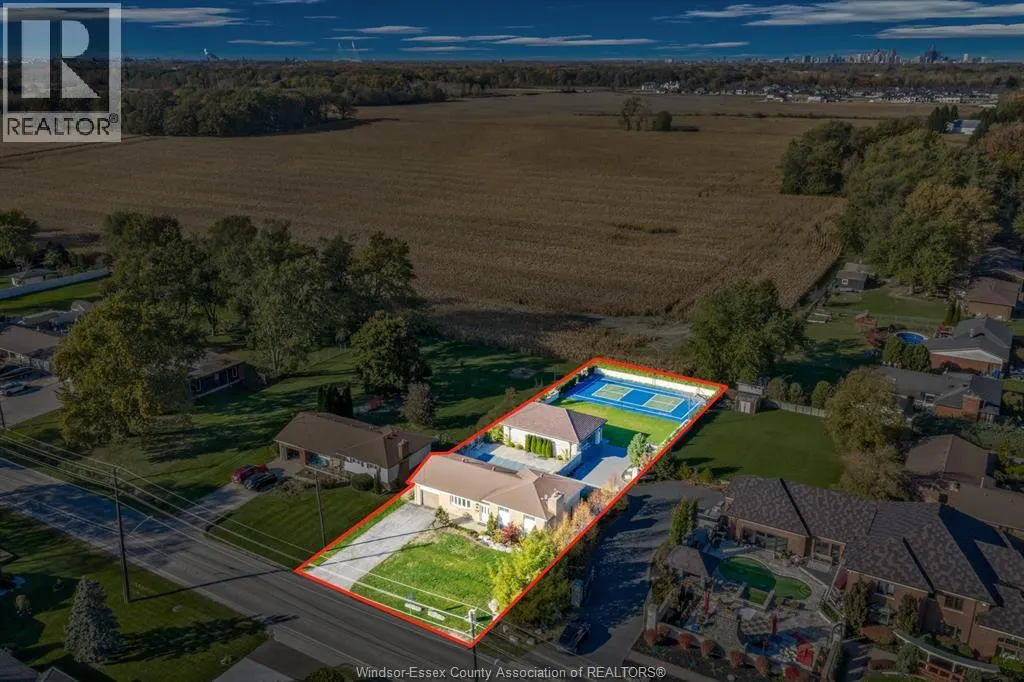 3050 BOUFFARD ROAD