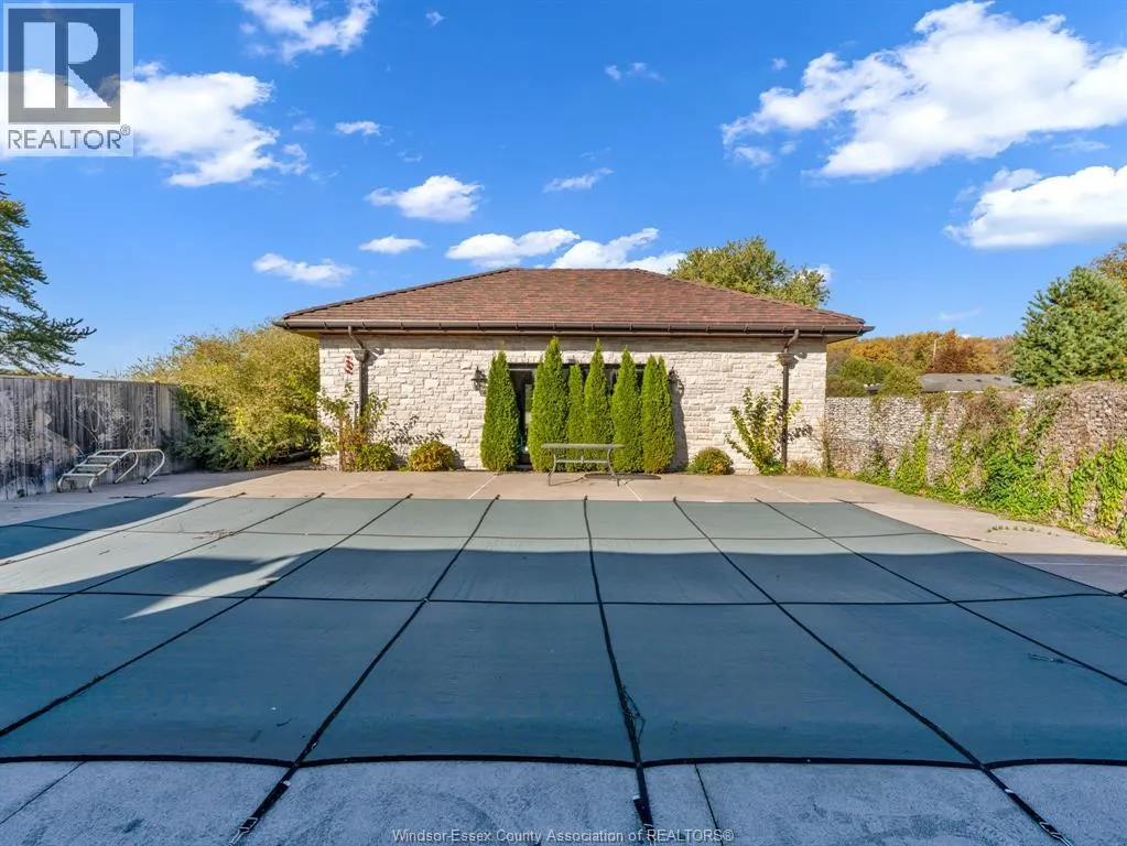 3050 BOUFFARD ROAD