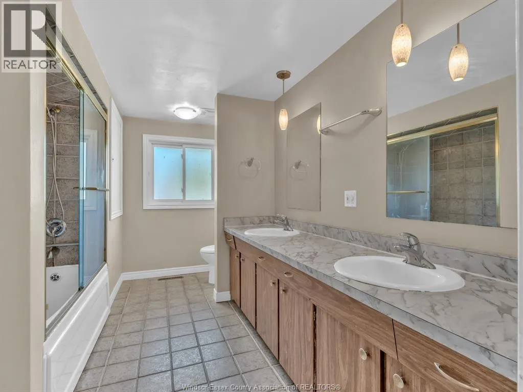3050 BOUFFARD ROAD