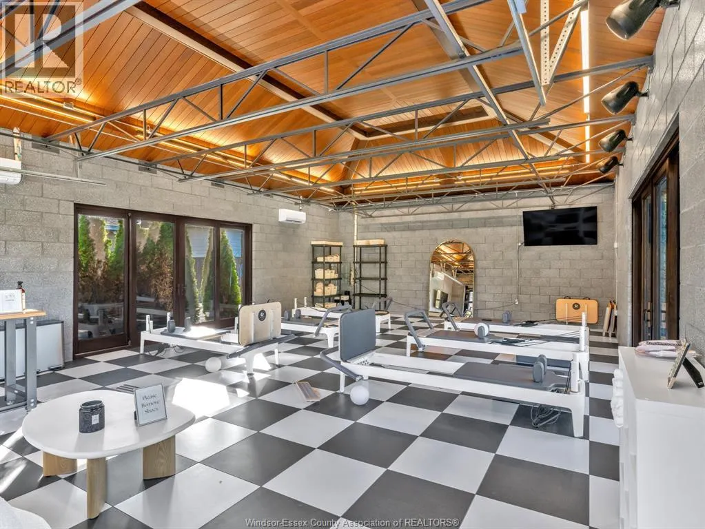 3050 BOUFFARD ROAD
