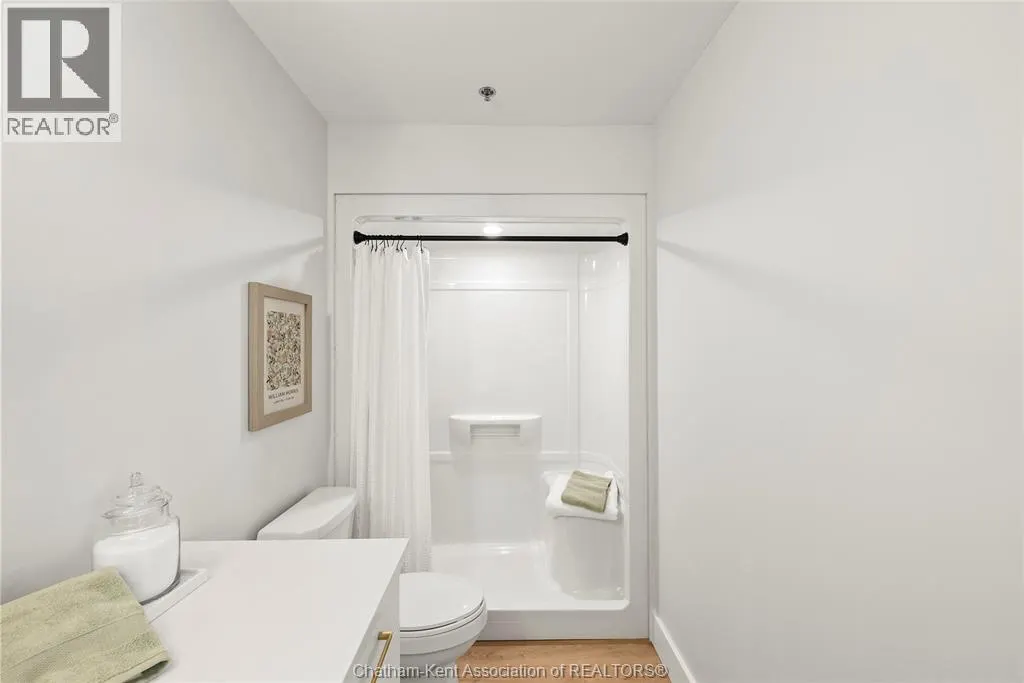 364 Grand AVENUE East Unit# 307