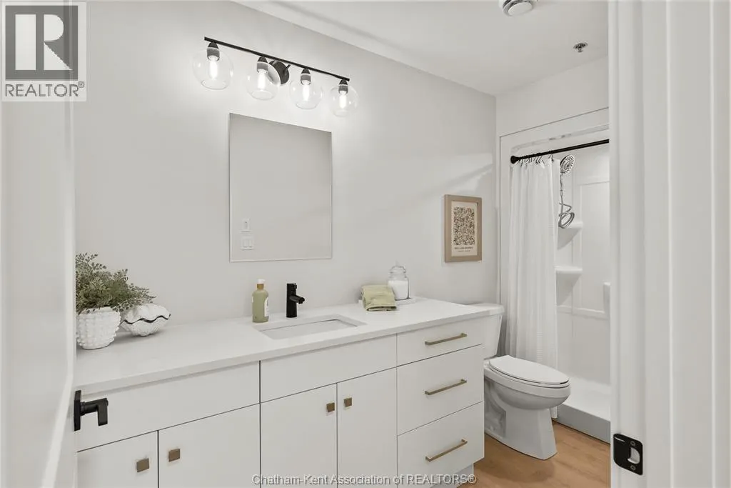 364 Grand AVENUE East Unit# 307