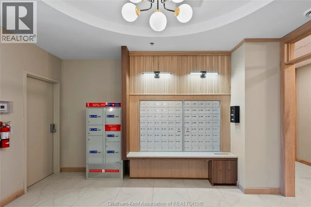 364 Grand AVENUE East Unit# 307