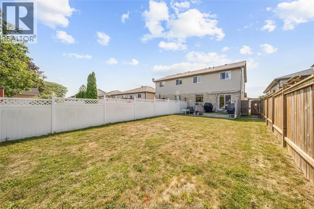 746 MICHAEL DRIVE