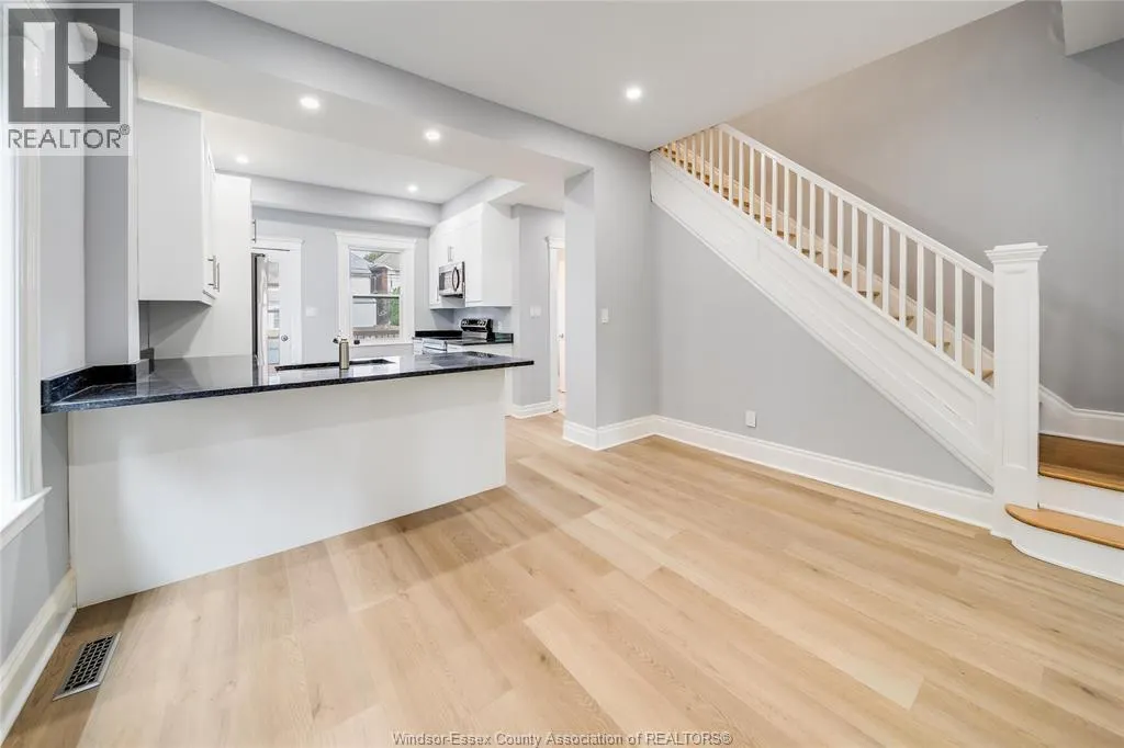 1029 CHILVER ROAD