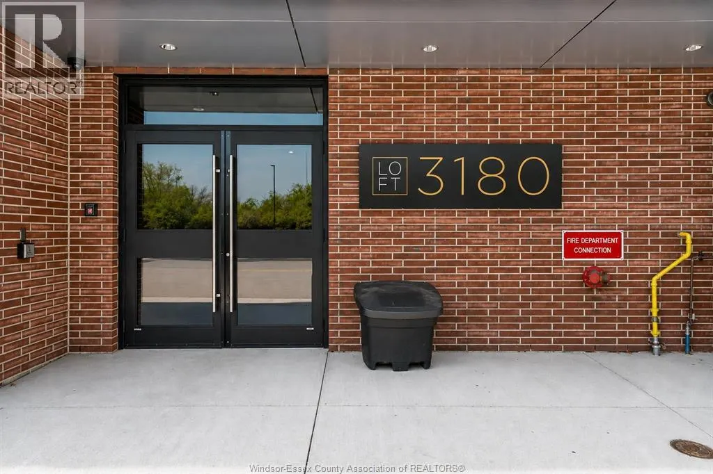 3180 MEADOWBROOK LANE Unit# 304