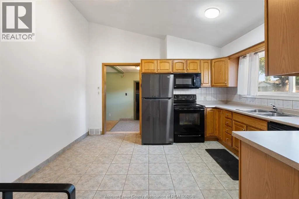 3221 VIRGINIA PARK
