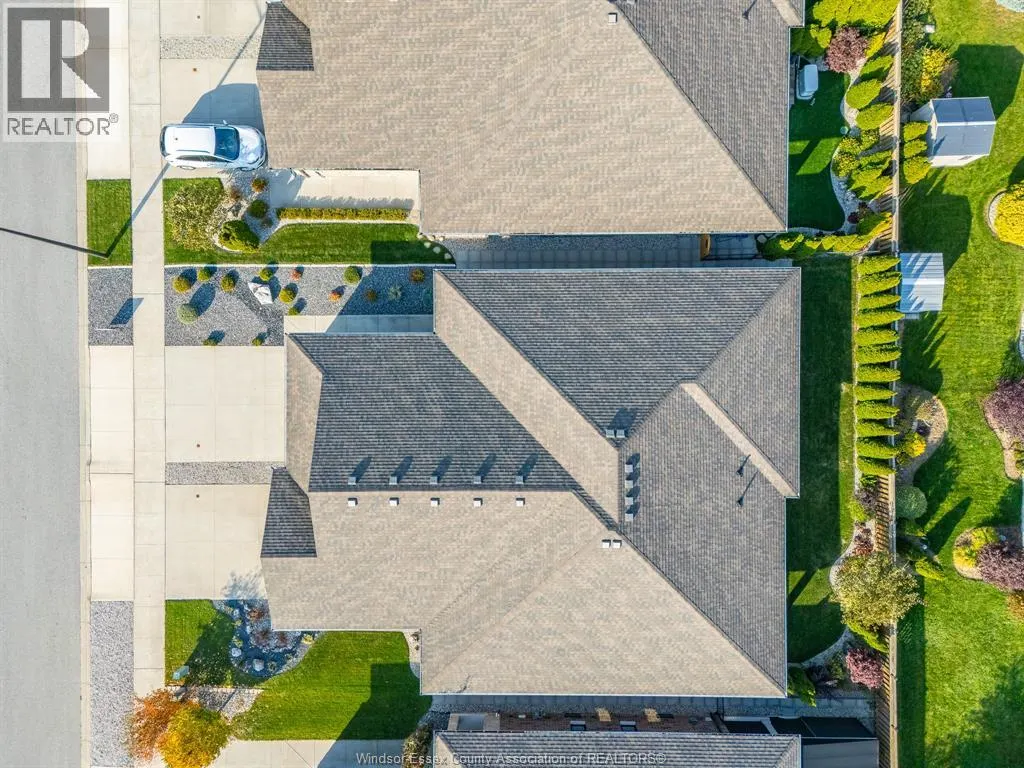 25 Holly STREET