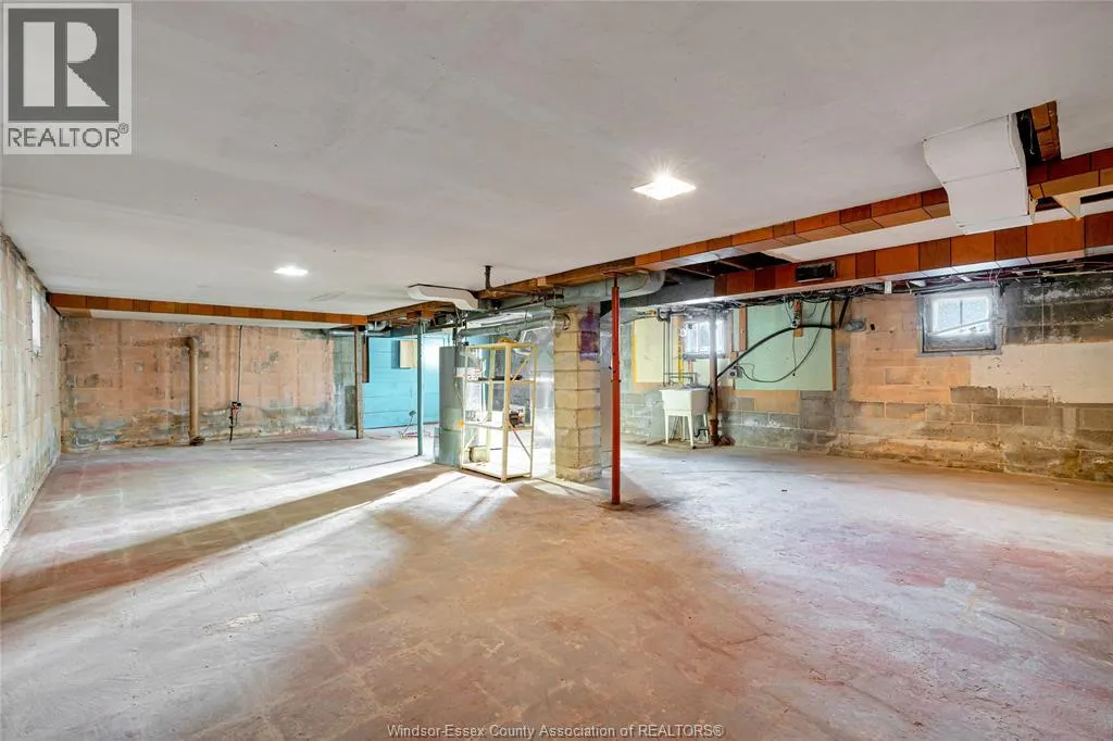 1915 OLIVE ROAD