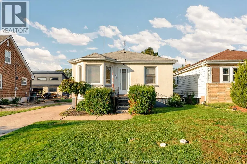 1915 OLIVE ROAD