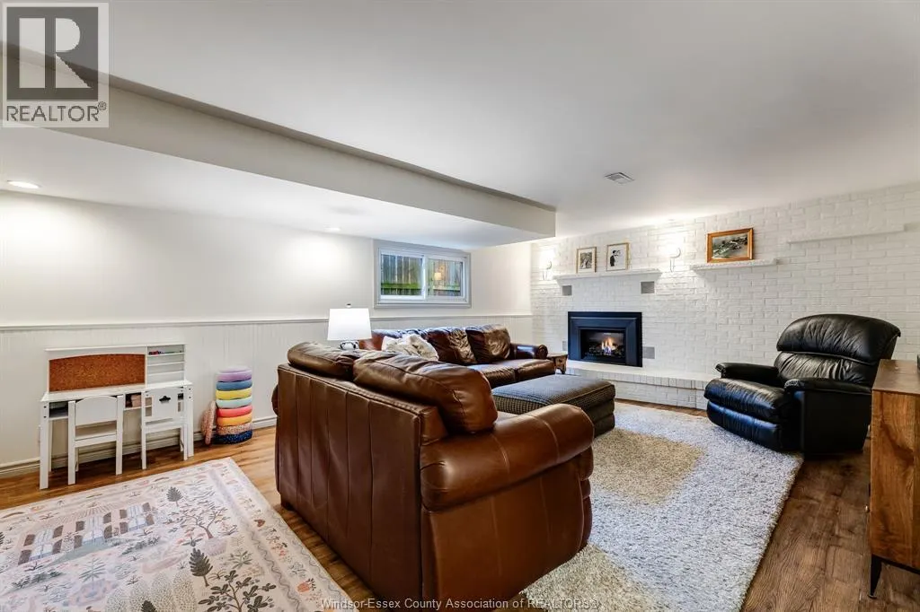 222 Cherrywood