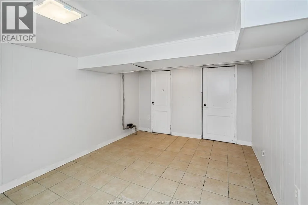 1054 Josephine