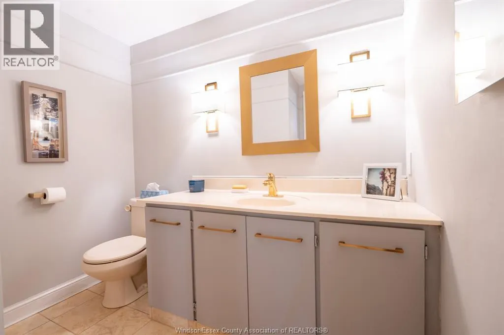 5125 Riverside DRIVE East Unit# 204