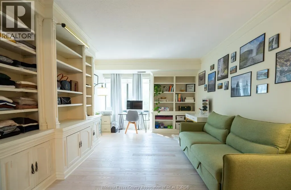 5125 Riverside DRIVE East Unit# 204