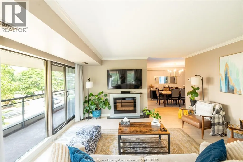 5125 Riverside DRIVE East Unit# 204