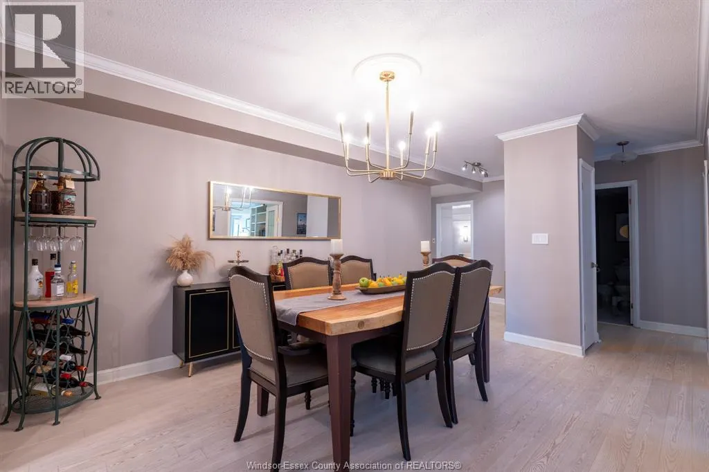 5125 Riverside DRIVE East Unit# 204