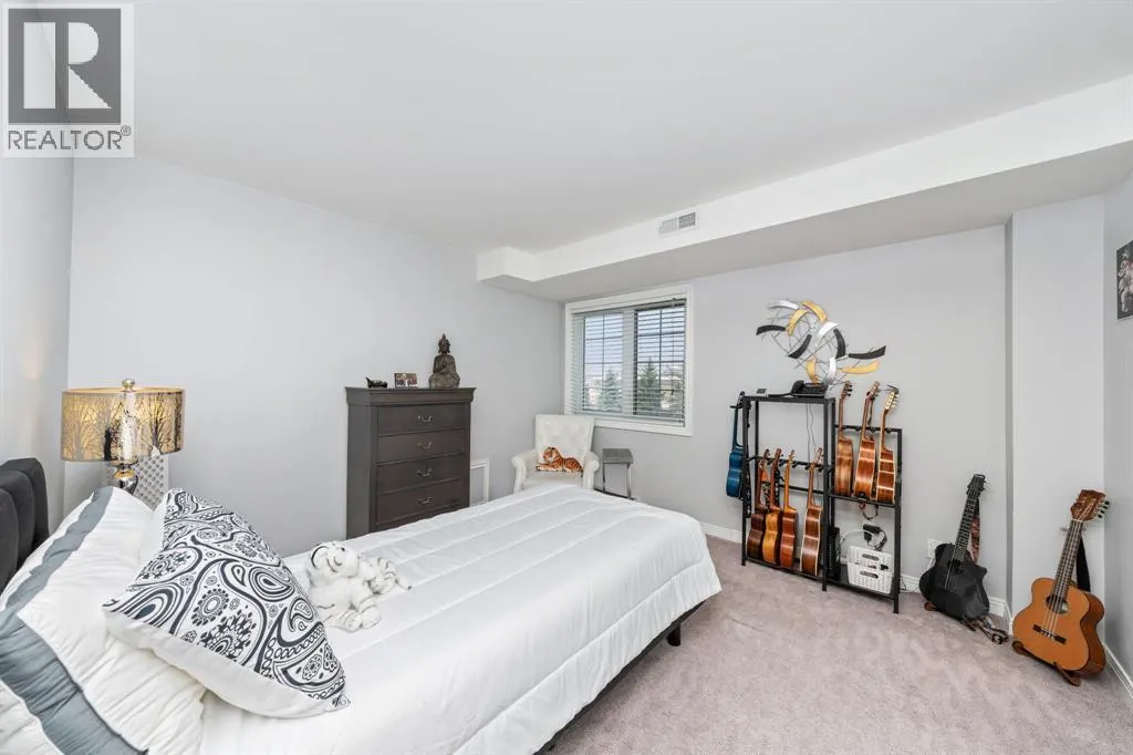 1520 Venetian BOULEVARD Unit# M201