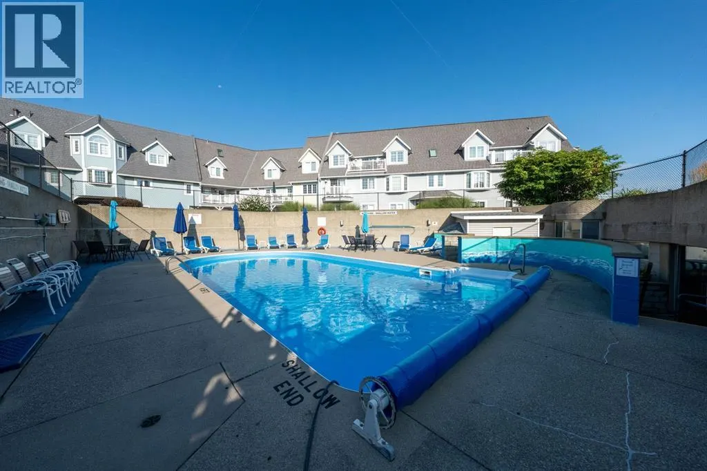1520 Venetian BOULEVARD Unit# M201