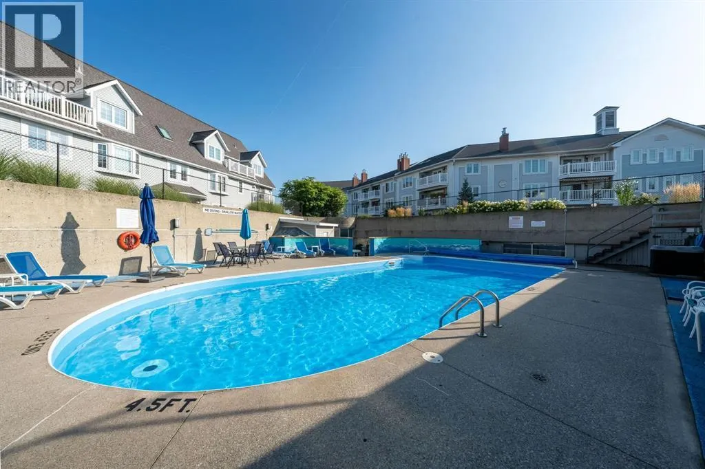 1520 Venetian BOULEVARD Unit# M201