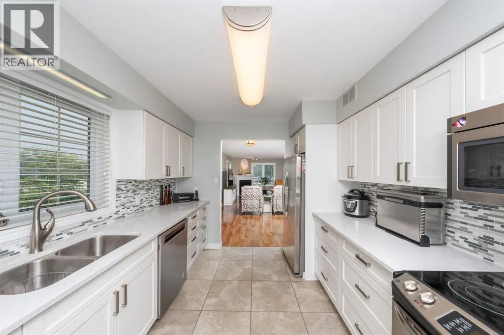 1520 Venetian BOULEVARD Unit# M201