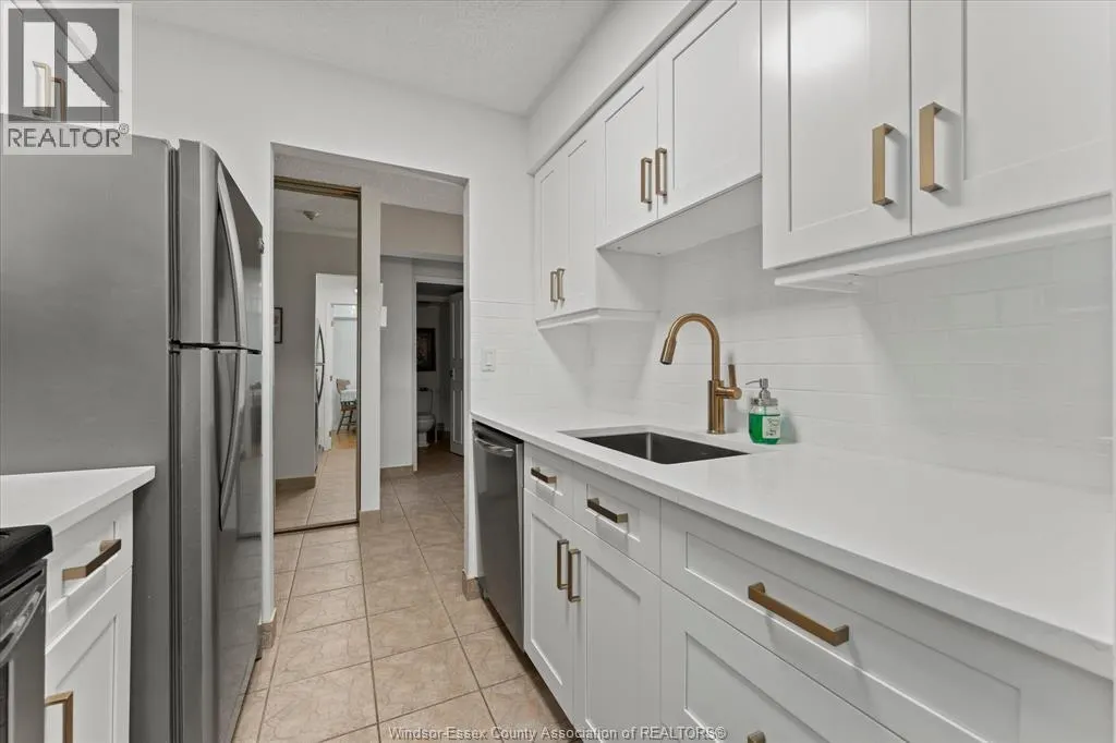 9099 RIVERSIDE DRIVE East Unit# 907W