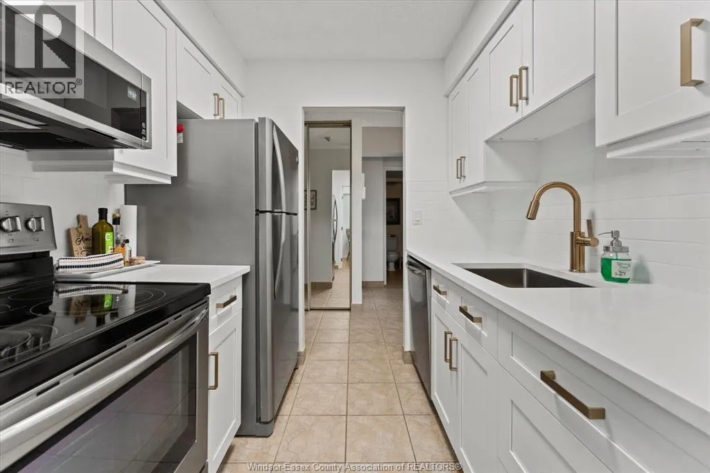 9099 RIVERSIDE DRIVE East Unit# 907W
