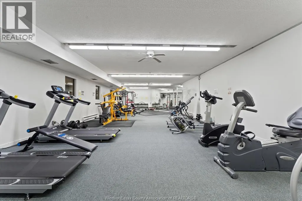 9099 RIVERSIDE DRIVE East Unit# 907W