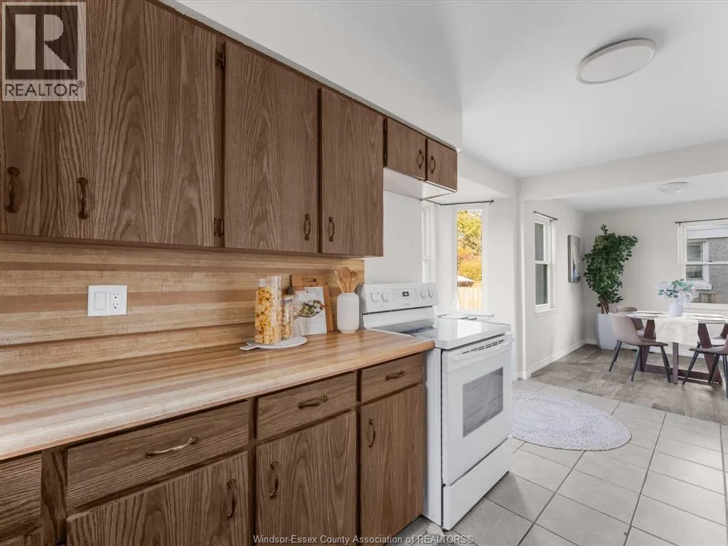 2441 Kildare