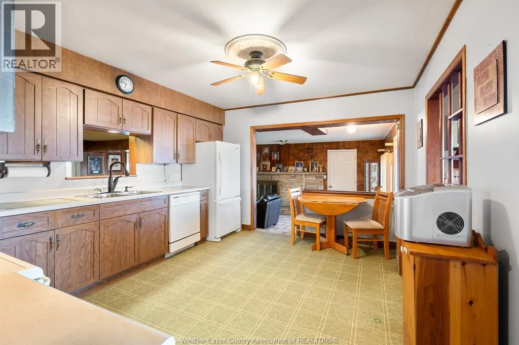 9061 County Road 18