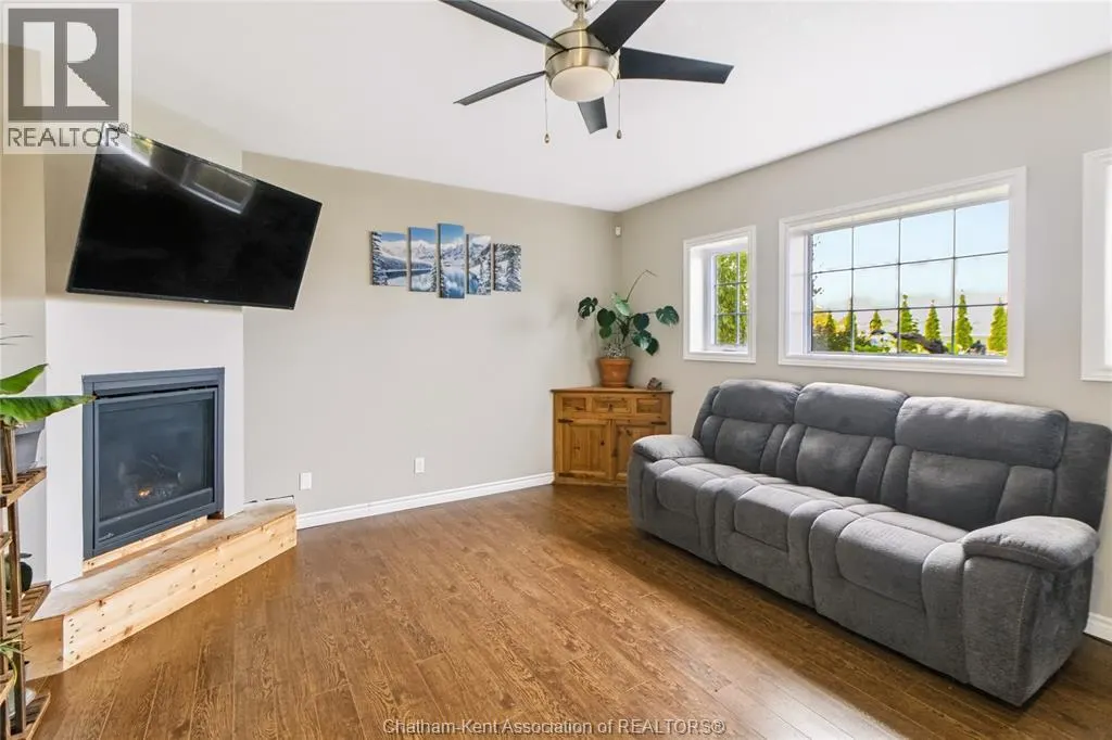 2349 CONCESSION DRIVE