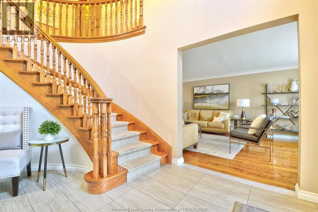 2300 Santo DRIVE