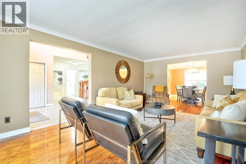2300 Santo DRIVE