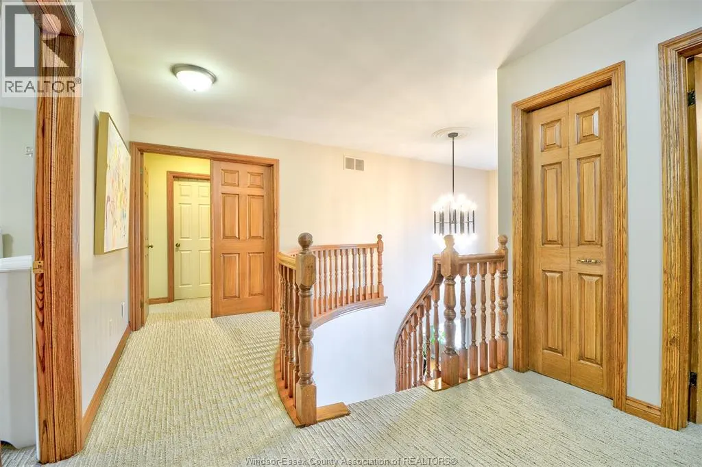 2300 Santo DRIVE