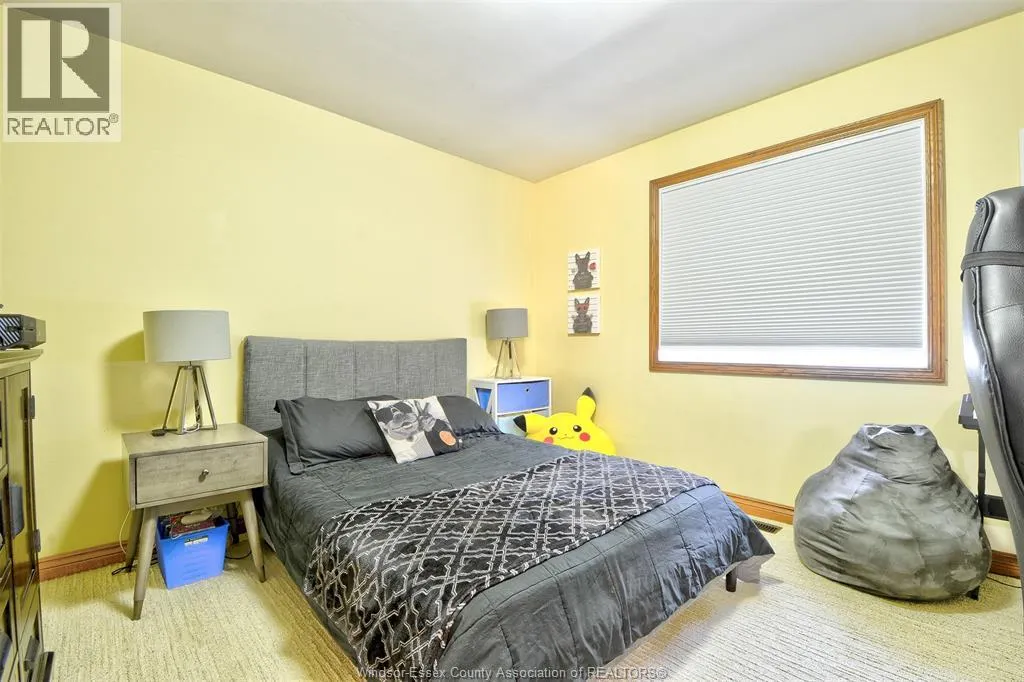 2300 Santo DRIVE