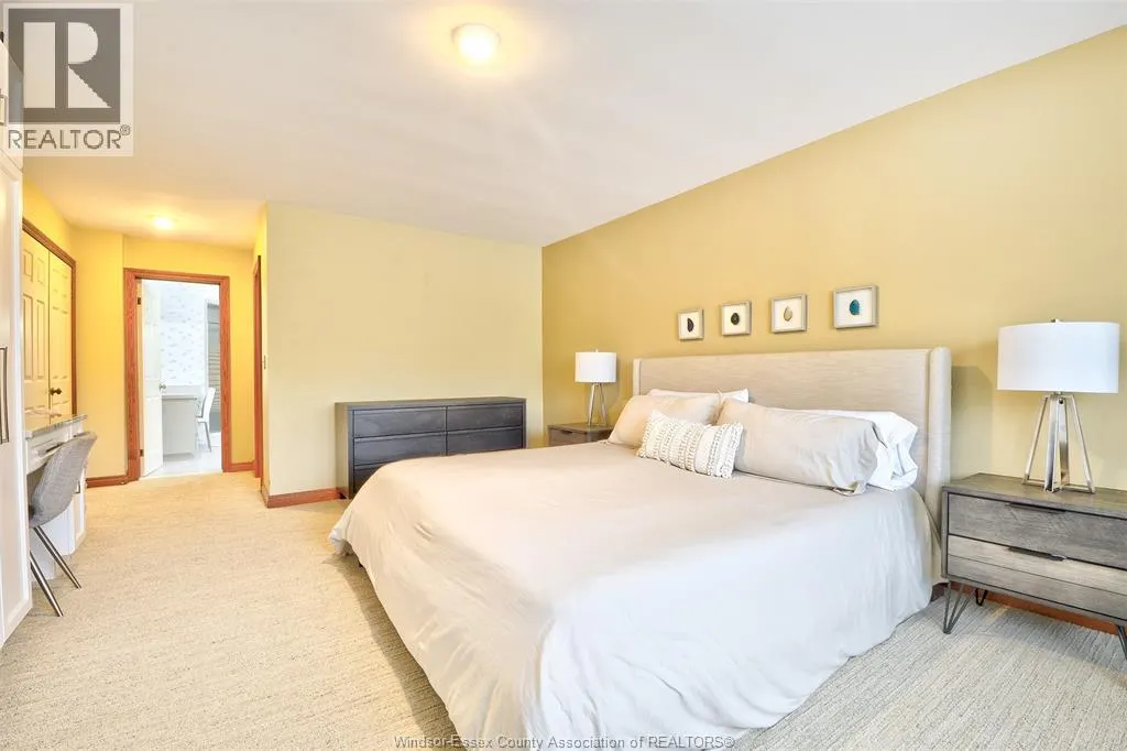 2300 Santo DRIVE