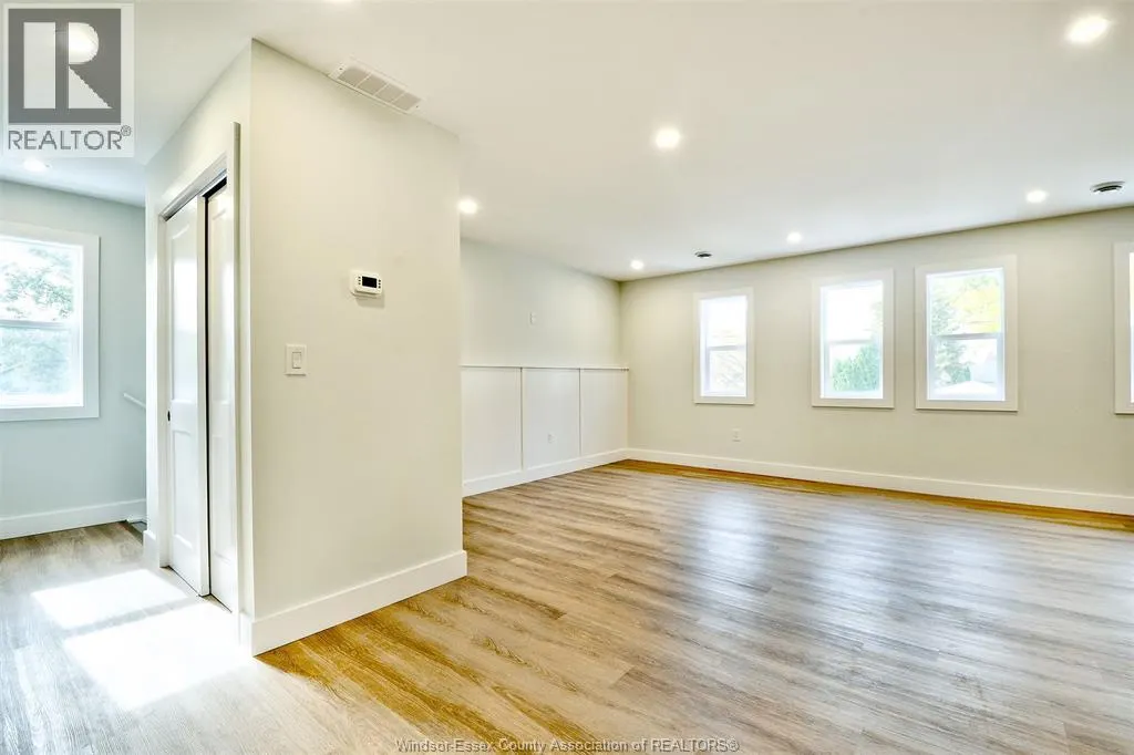 576 ELINOR
