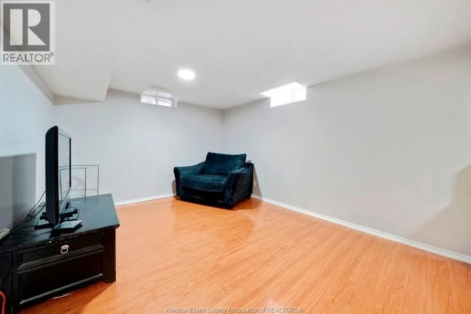 143 ROUGE RIVER DRIVE