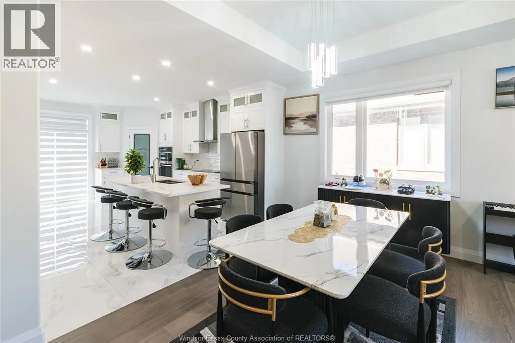 2507 ROXBOROUGH BOULEVARD