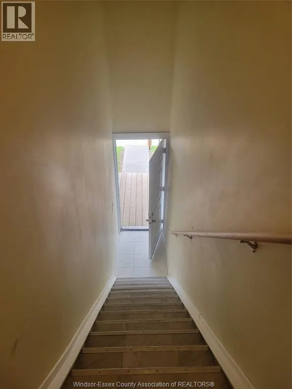 372 LOUIS Unit# UPPER