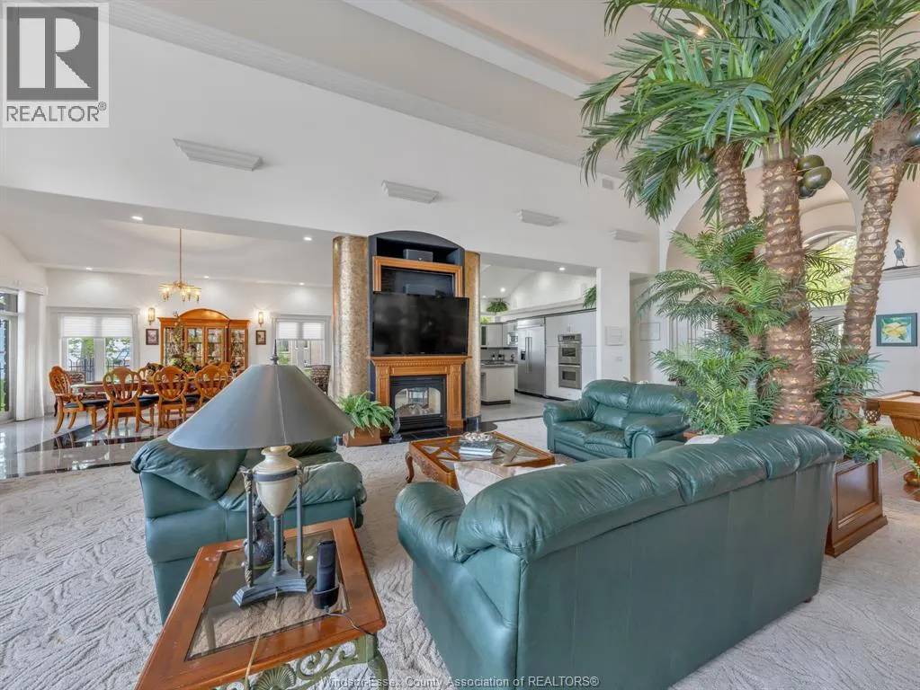 1702 CAILLE AVENUE